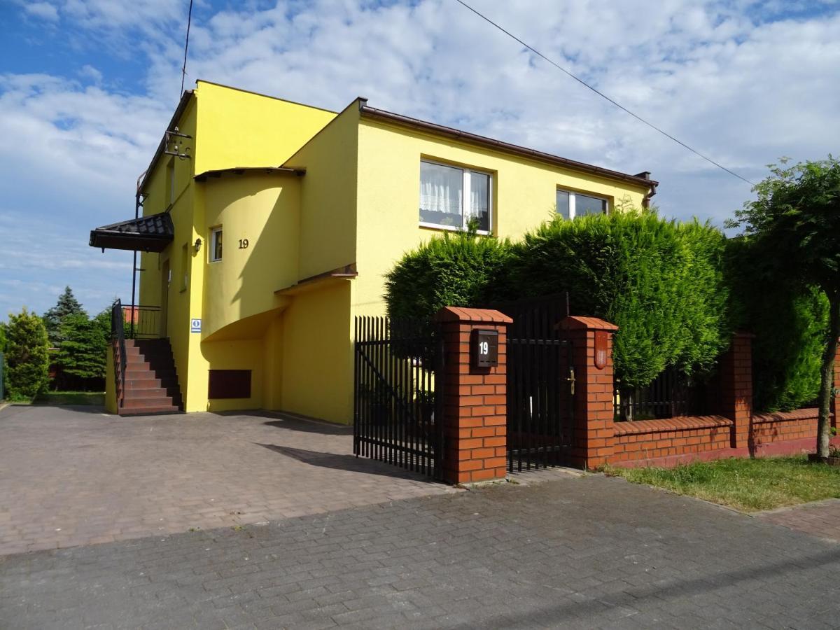 Maja Apartamenty Władysławowo Exteriör bild