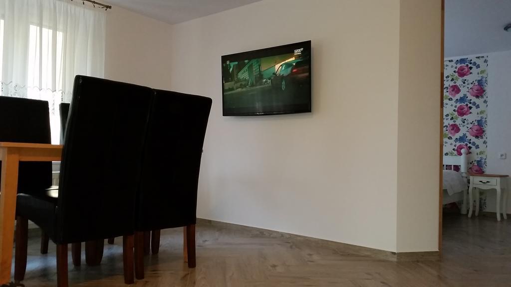 Maja Apartamenty Władysławowo Exteriör bild